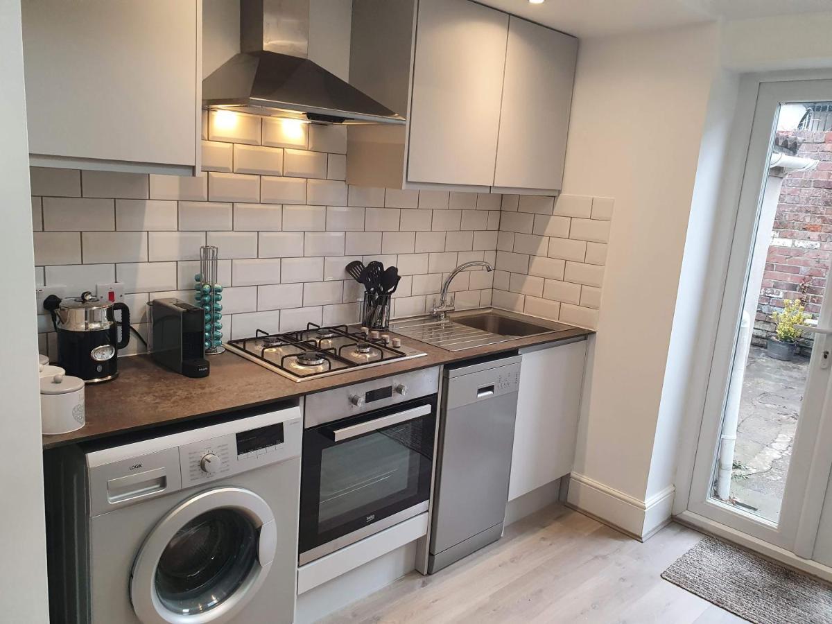 Victoria House - 3 Bedrooms, 3 Bathrooms By Cliftonvalley Apartments Μπρίστολ Εξωτερικό φωτογραφία